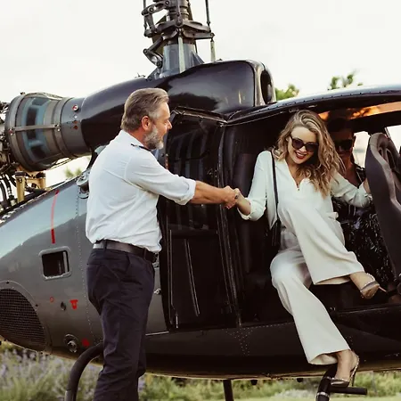 Flora's With Plunge Pool Agkidia