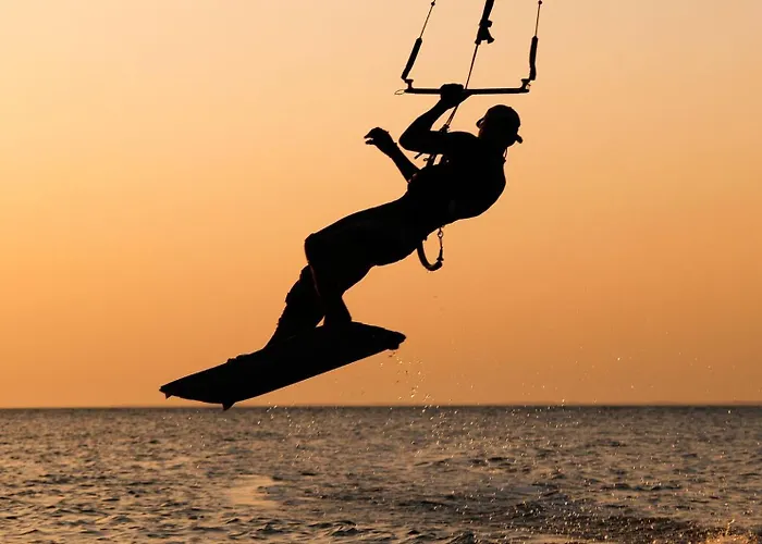 Flora's With Plunge Pool *