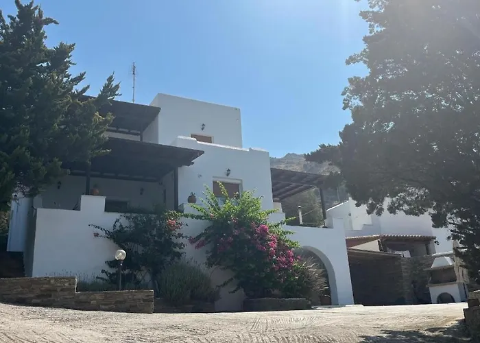 Hébergement de vacances Flora's With Plunge Pool *