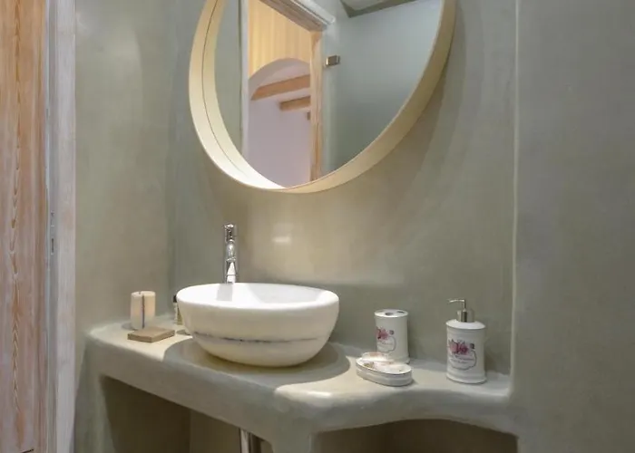 Hébergement de vacances Flora's With Plunge Pool Agkidia